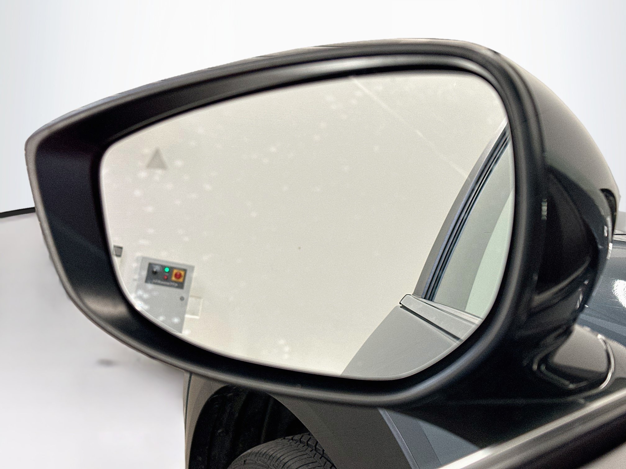 Used 2025 MAZDA CX-30 AWD 2.5 S w/ Preferred Package image 16