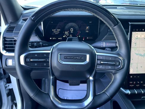 Used 2024 GMC Acadia Denali w/ Super Cruise Package AWD/4WD image 14