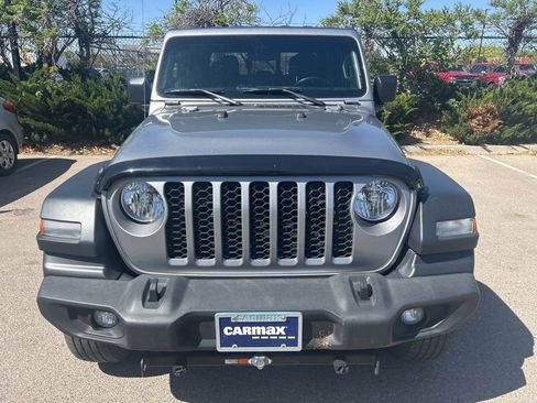 Used 2020 Jeep Gladiator Sport w/ Quick Order Package 24S AWD/4WD image 2