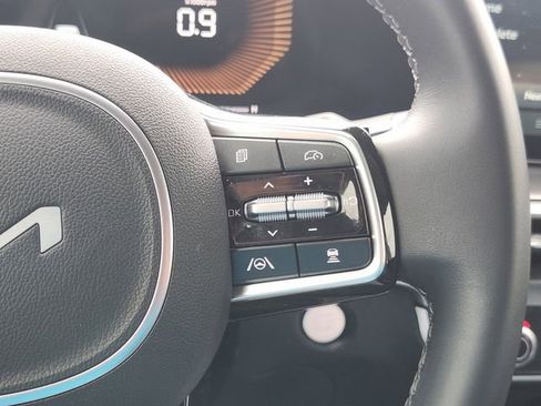 Used 2025 Kia Sorento S FWD image 23
