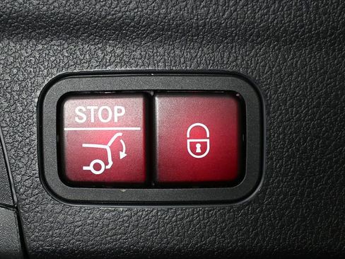 Certified 2022 Mercedes-Benz GLE 350 4MATIC image 31