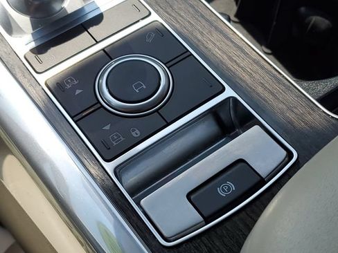 Used 2019 Land Rover Range Rover Sport HSE AWD/4WD image 26