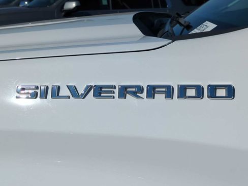 Used 2020 Chevrolet Silverado 1500 LT w/ All-Star Edition image 9