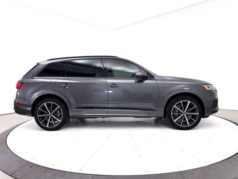 Used 2021 Audi Q7 3.0T Premium Plus w/ Executive Package AWD/4WD image 41