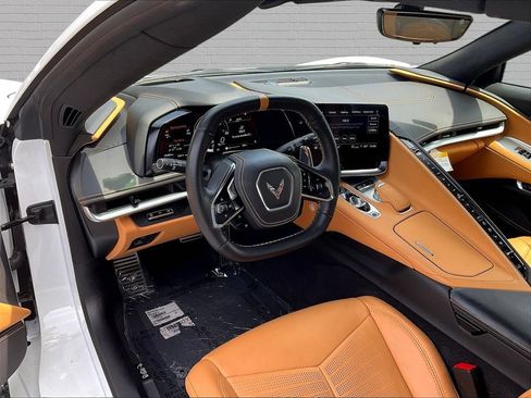 Used 2023 Chevrolet Corvette Stingray Premium Conv w/ Z51 Performance Package RWD image 13