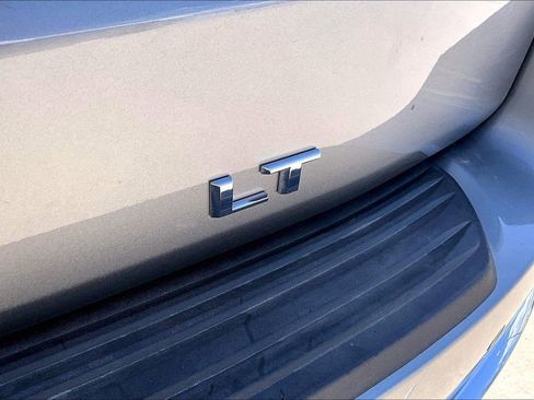 Used 2025 Chevrolet Tahoe LT image 39