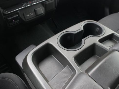 Used 2022 Chevrolet Silverado 2500 Custom w/ Custom Convenience Package image 29