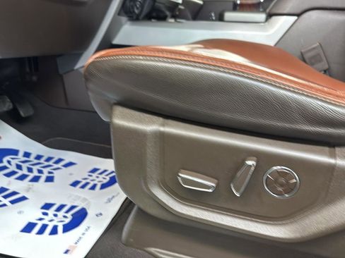 Used 2022 Ford F250 King Ranch w/ King Ranch Ultimate Package image 8