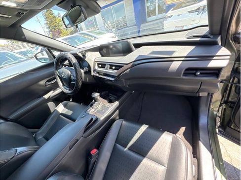 Used 2020 Lexus UX 250h w/ Accessory Package AWD/4WD image 15