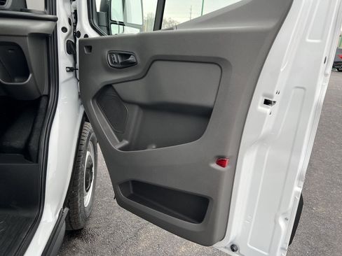 New 2026 Ford Transit 250 148 Medium Roof RWD image 14