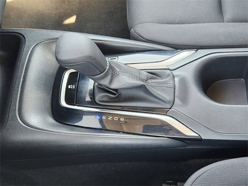 Used 2023 Toyota Corolla LE image 21