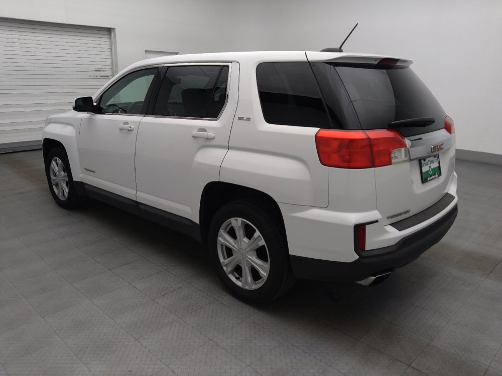 Used 2017 GMC Terrain SLE FWD image 3