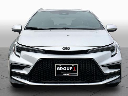 Used 2024 Toyota Corolla SE FWD image 4