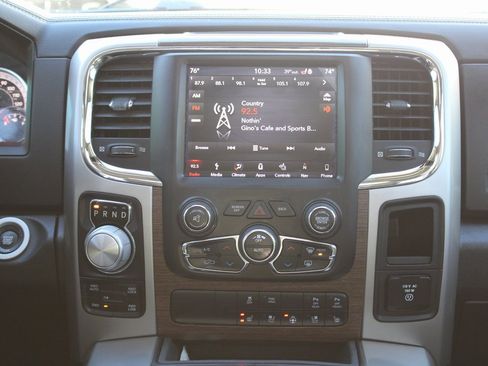 Used 2018 RAM 1500 Laramie w/ Convenience Group image 21