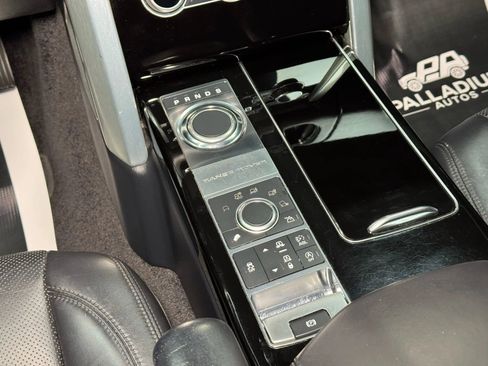 Used 2016 Land Rover Range Rover HSE image 33