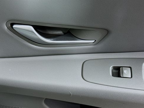Used 2026 Hyundai Elantra Sport FWD image 30