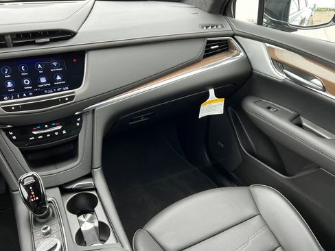 Certified 2023 Cadillac XT5 Premium Luxury w/ Platinum Package AWD/4WD image 39