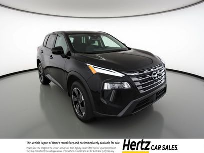 Used 2025 Nissan Rogue SV