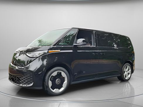 New 2025 Volkswagen ID. Buzz Pro S image 2