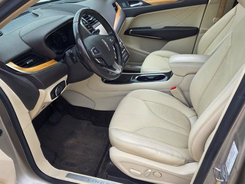 Used 2015 Lincoln MKC AWD w/ Equipment Group 101A Select image 6