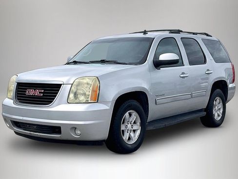 Used 2012 GMC Yukon SLT RWD image 2