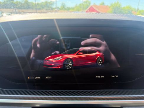 Used 2022 Tesla Model S Plaid AWD/4WD image 21