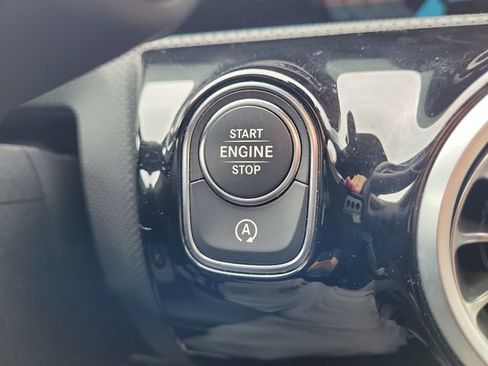 Used 2025 Mercedes-Benz CLA 250 image 26