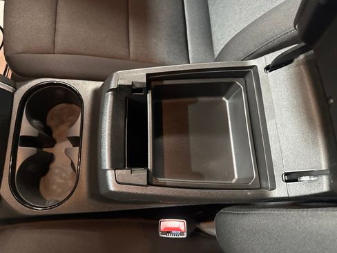 Used 2024 Chevrolet Colorado Trail Boss w/ Advanced Trailering Package image 52