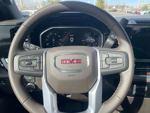 New 2026 GMC Sierra 1500 SLE w/ X31 Off-Road Package AWD/4WD image 14