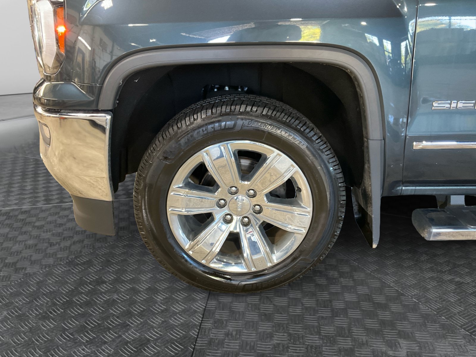 Used 2017 GMC Sierra 1500 SLT AWD/4WD image 16