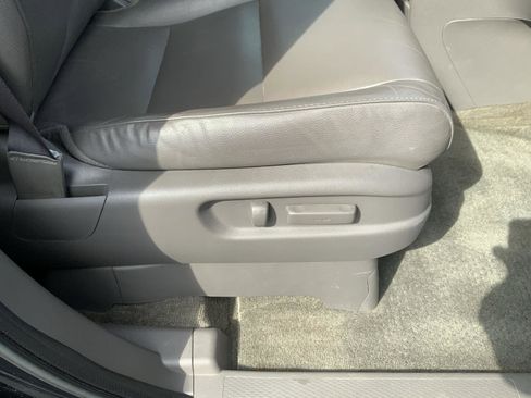 Used 2015 Honda Odyssey EX-L image 55