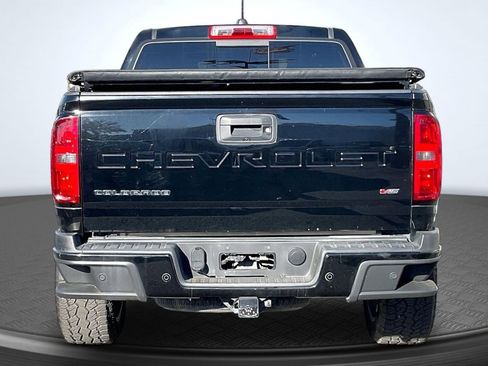 Used 2021 Chevrolet Colorado LT w/ Safety Package RWD image 4