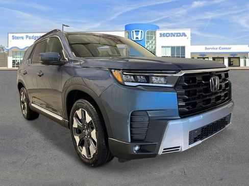 New 2026 Honda Pilot Touring image 8