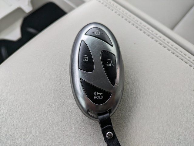 Certified 2025 Hyundai Santa Fe SEL FWD image 33