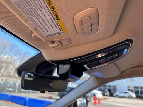 Used 2022 Jeep Grand Cherokee Limited w/ Luxury Tech Group II image 39