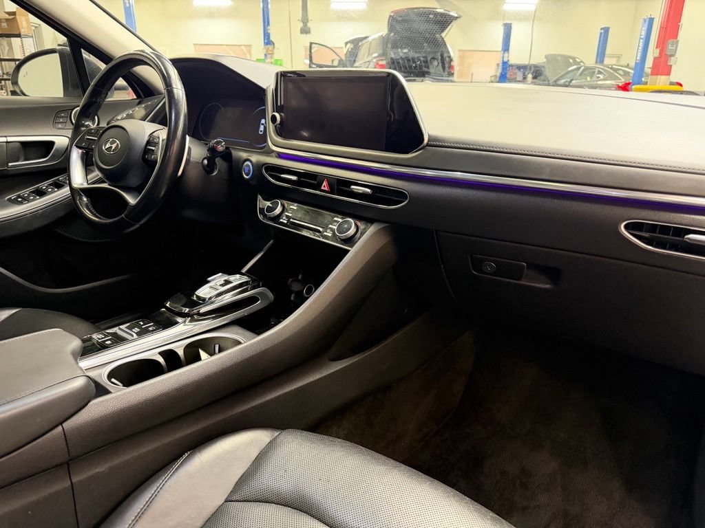 Used 2021 Hyundai Sonata Limited FWD image 12