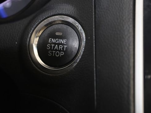 Used 2018 Subaru Outback 2.5i Limited image 31