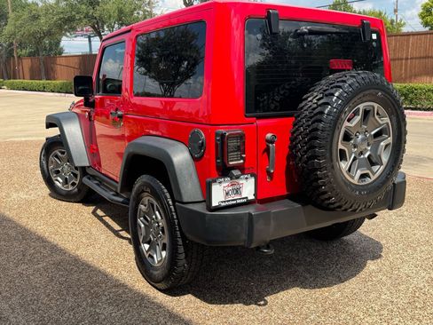 Used 2014 Jeep Wrangler Rubicon w/ Power Convenience Group image 10