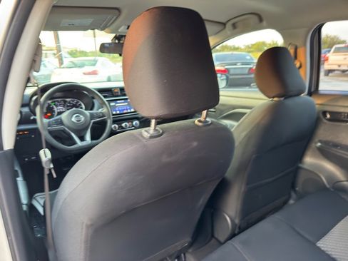 Used 2021 Nissan Versa S image 14