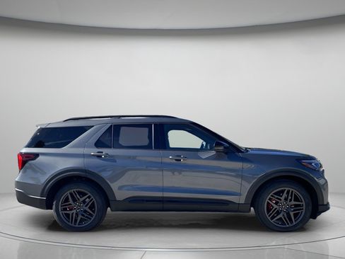 New 2026 Ford Explorer ST w/ Sun And Sound Package AWD/4WD image 2