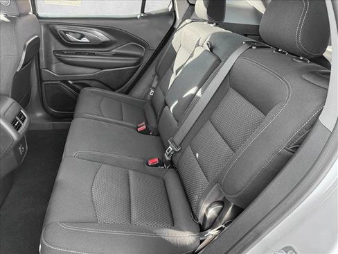 Used 2024 GMC Terrain SLE image 16