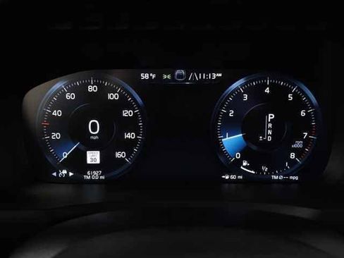 Used 2020 Volvo XC90 T6 Momentum w/ Protection Package Premier image 19