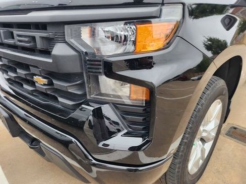 Used 2024 Chevrolet Silverado 1500 Custom AWD/4WD image 7