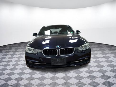 Used 2017 BMW 330i xDrive Sedan image 5