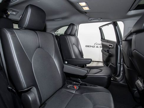 Used 2023 Toyota Highlander Limited AWD/4WD image 19