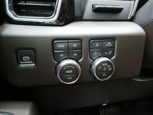 New 2026 GMC Sierra 1500 Denali AWD/4WD image 25