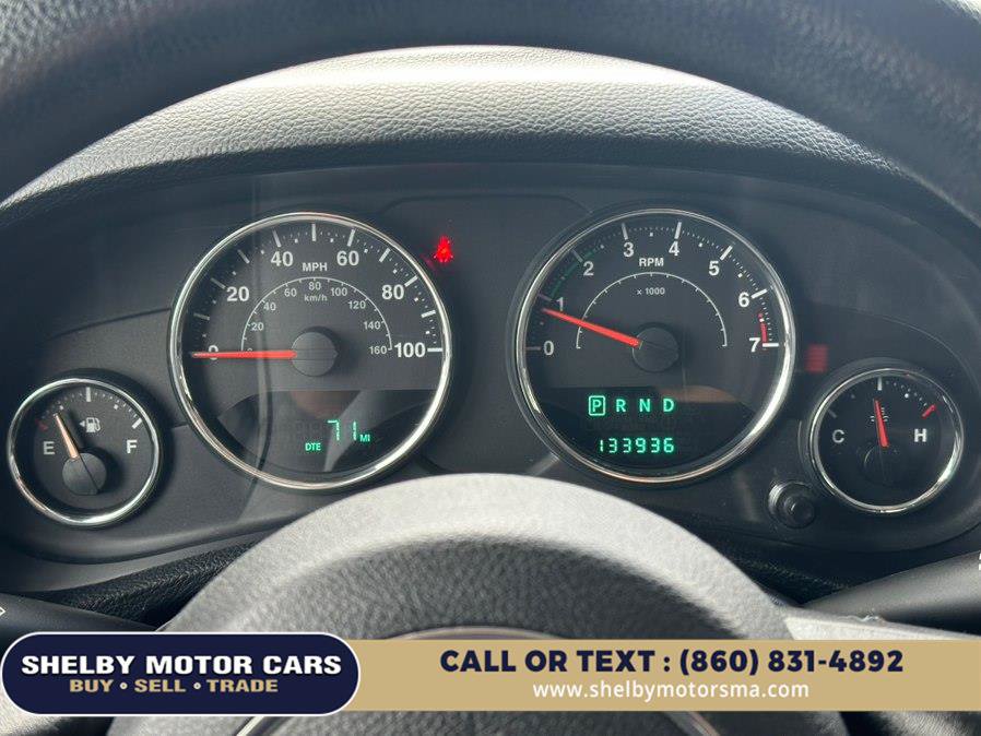 Used 2014 Jeep Wrangler Unlimited Sport AWD/4WD image 16