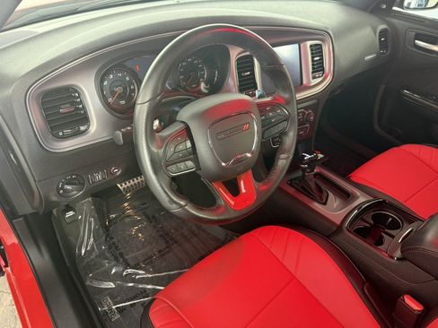 Used 2023 Dodge Charger R/T w/ Blacktop Package RWD image 15