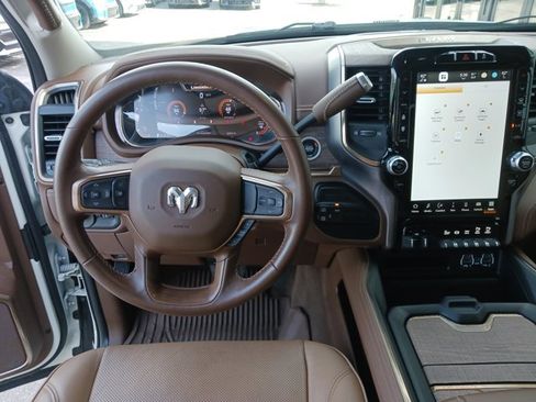 Used 2024 RAM 3500 Limited w/ Towing Technology Group AWD/4WD image 14