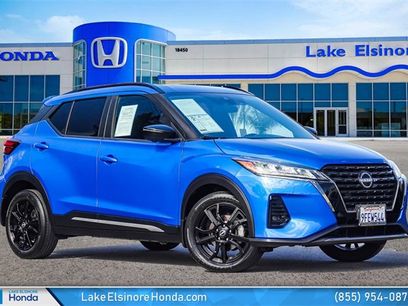 Used 2023 Nissan Kicks SR